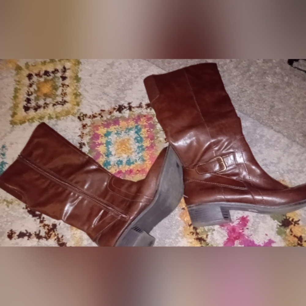 Womens brown rider style leather boots